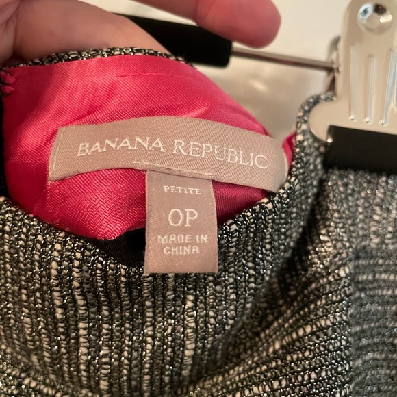 Banana Republic skirt - size 0P - Picture 3 of 3